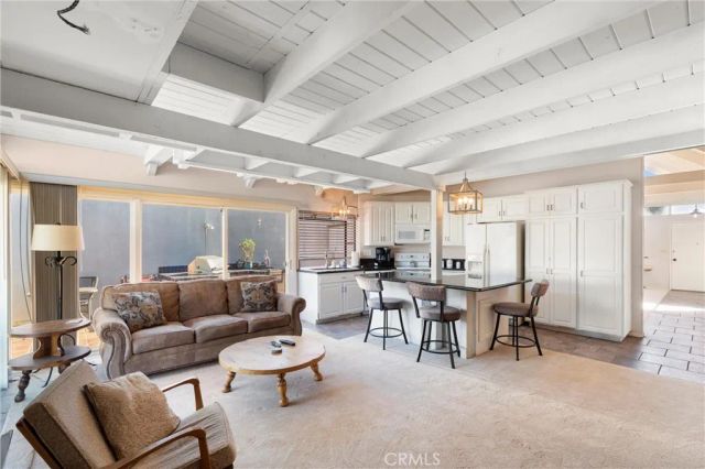 1788 Hawaii, Costa Mesa, CA 92626