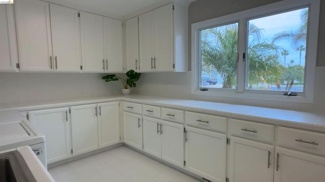 91 Shell Pl, Discovery Bay, CA 94505