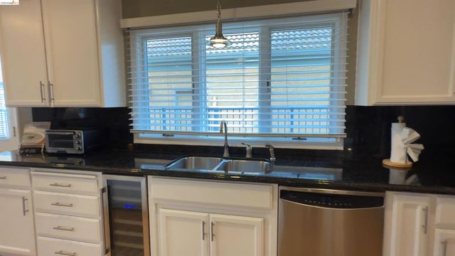 91 Shell Pl, Discovery Bay, CA 94505