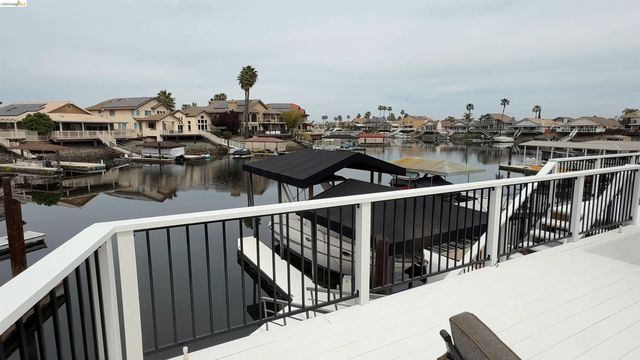91 Shell Pl, Discovery Bay, CA 94505