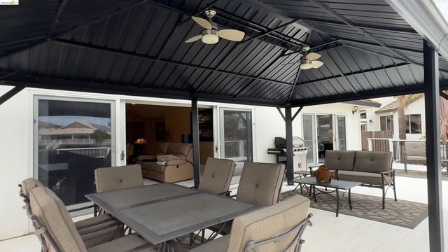 91 Shell Pl, Discovery Bay, CA 94505