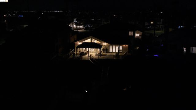 91 Shell Pl, Discovery Bay, CA 94505