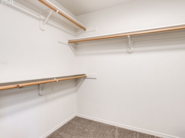 18067 Sw NIKS Dr, Beaverton, OR 97003