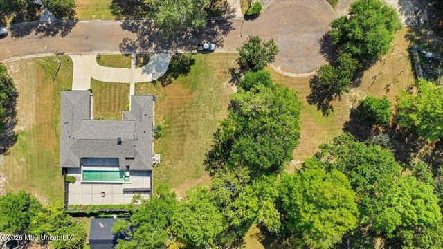 3 Carter Grove, Jackson, MS 39211
