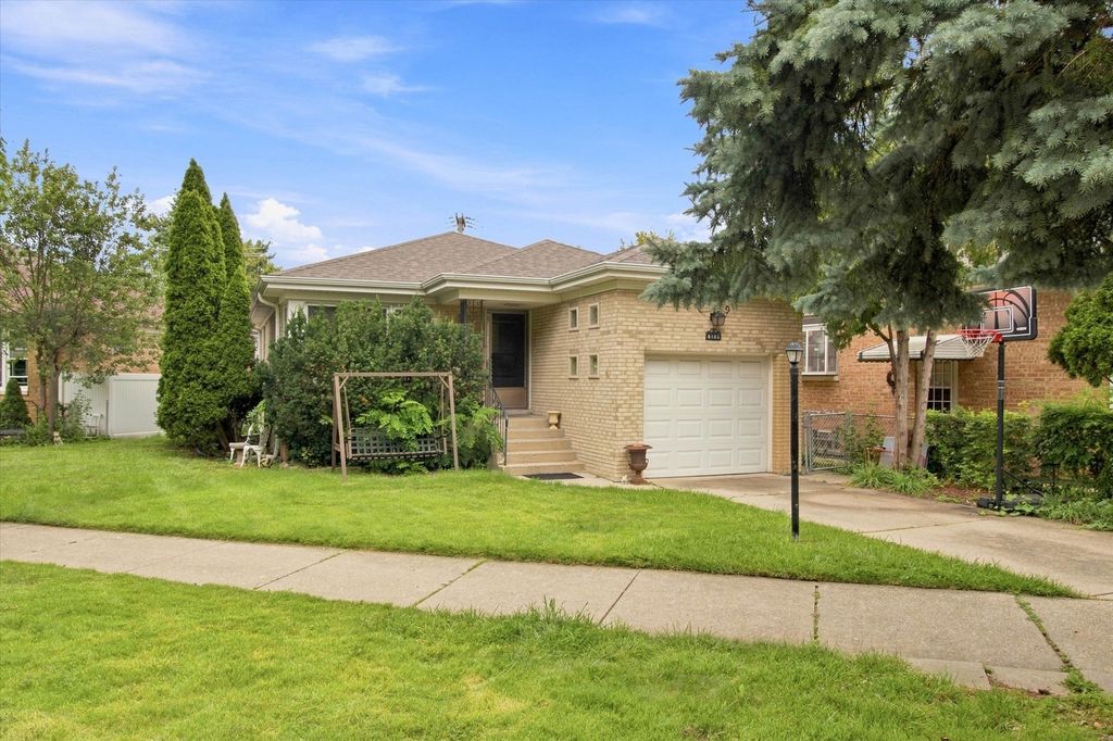 6105 N LOWELL Avenue, Chicago, IL 60646 — photo 2
