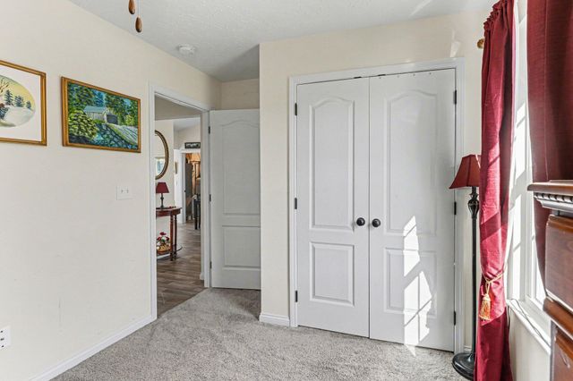 520 Summer Pointe Drive, Walton, KY 41094