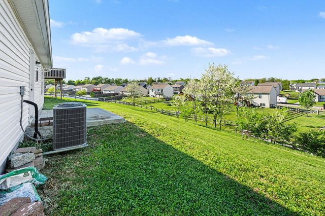520 Summer Pointe Drive, Walton, KY 41094