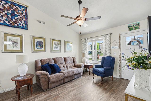 520 Summer Pointe Drive, Walton, KY 41094