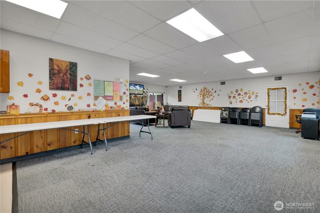 15271 Oak Drive, Renton, WA 98058