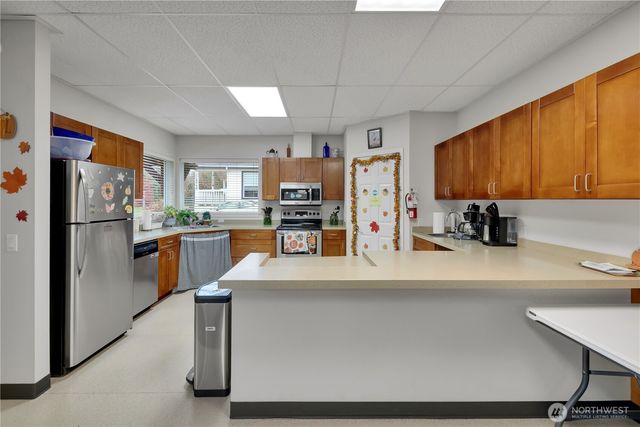 15271 Oak Drive, Renton, WA 98058