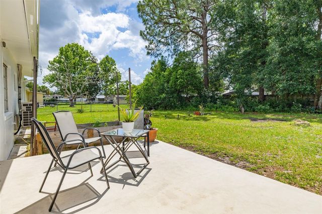 9 SUNSET DRIVE, Debary, FL 32713