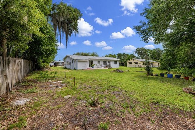 9 SUNSET DRIVE, Debary, FL 32713