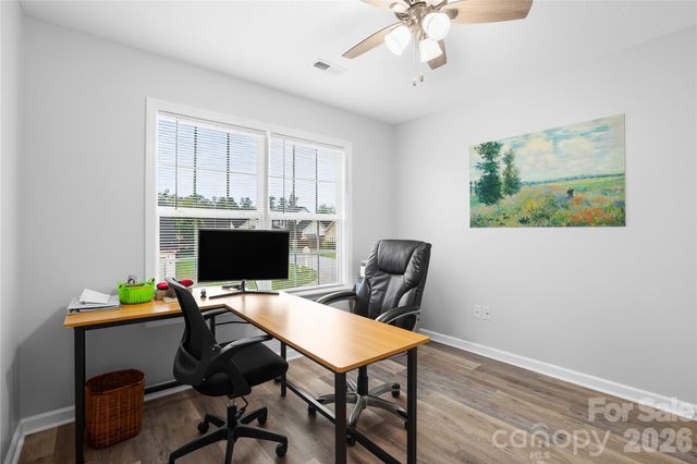 139 Yadkin Road, Fletcher, NC 28732