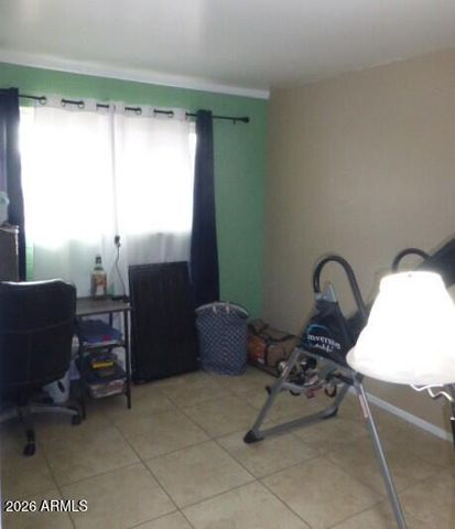 302 W GREENWICH Road, Kearny, AZ 85137