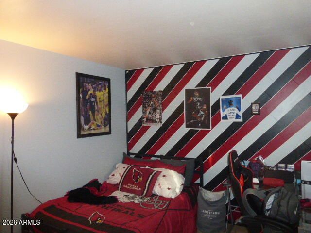 302 W GREENWICH Road, Kearny, AZ 85137