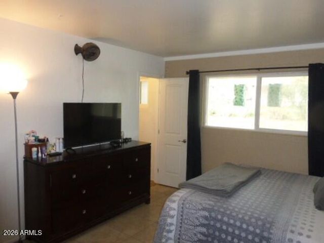 302 W GREENWICH Road, Kearny, AZ 85137