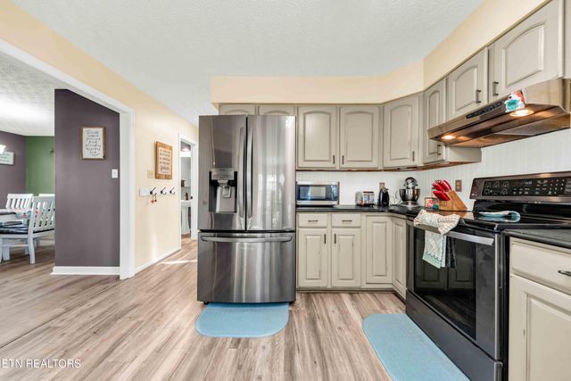 153 Autumn Drive, Clinton, TN 37716