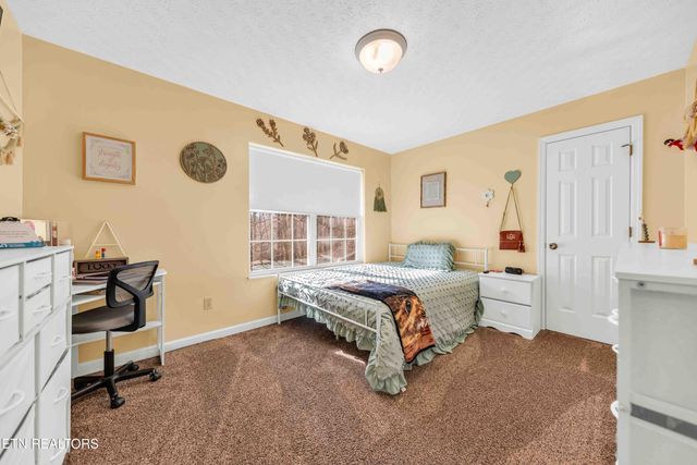 153 Autumn Drive, Clinton, TN 37716