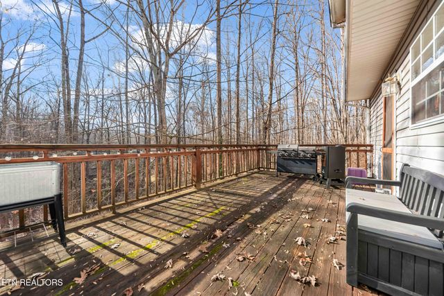 153 Autumn Drive, Clinton, TN 37716