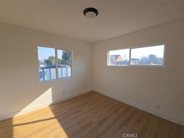 1547 W 82nd Street, Los Angeles, CA 90047