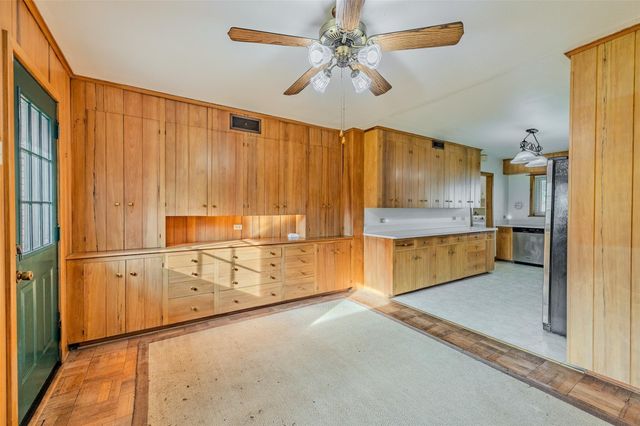 1700 S Park Street, Brenham, TX 77833