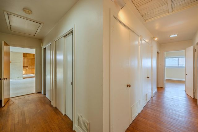 1700 S Park Street, Brenham, TX 77833