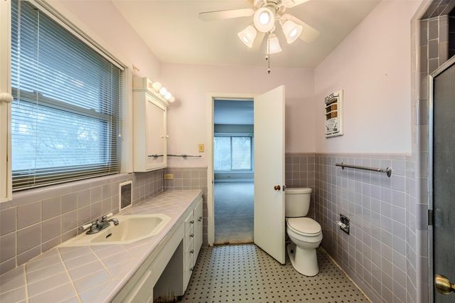 1700 S Park Street, Brenham, TX 77833