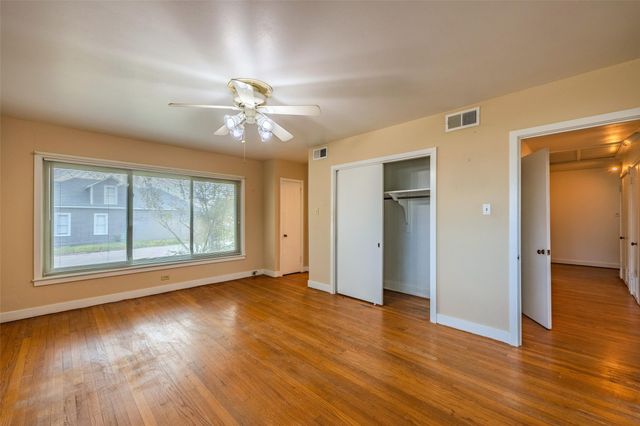 1700 S Park Street, Brenham, TX 77833