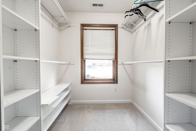 505 Pheasant Run, Zionsville, IN 46077