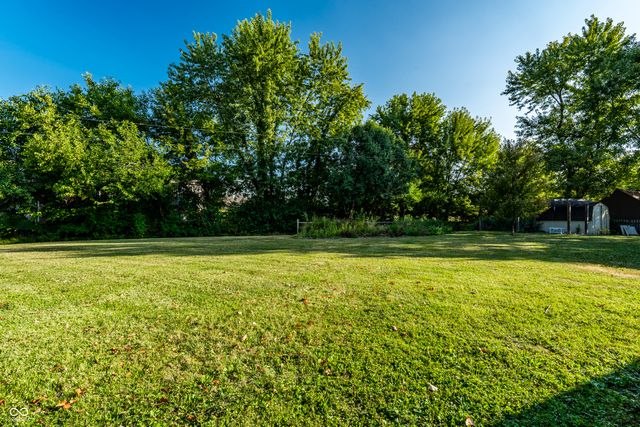 505 Pheasant Run, Zionsville, IN 46077