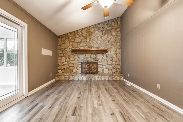 505 Pheasant Run, Zionsville, IN 46077