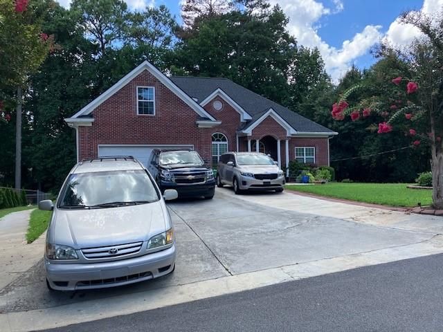 783 Silvercreek NW Court, Lilburn, GA 30047