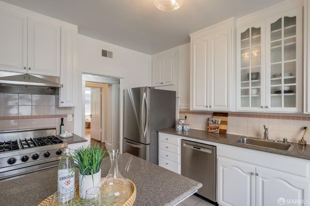 1859 Vallejo Street 4, San Francisco, CA 94123