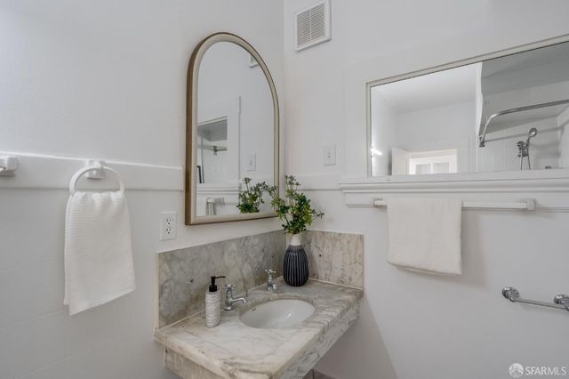 1859 Vallejo Street 4, San Francisco, CA 94123