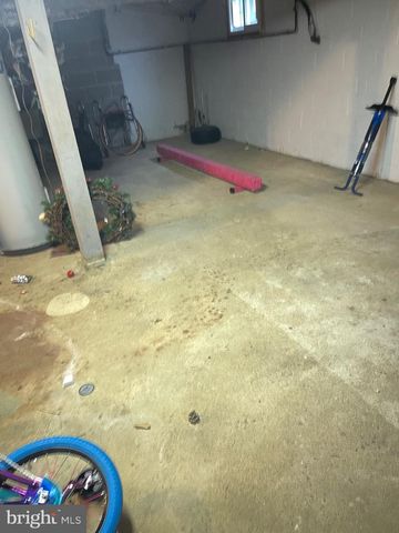 5320 W NORTH AVE, Baltimore, MD 21207