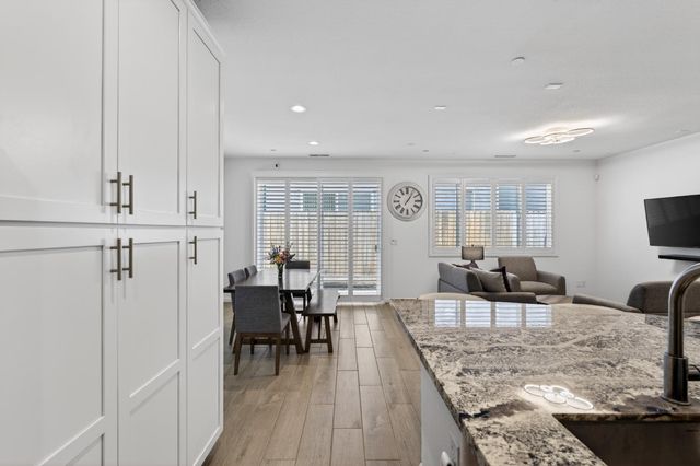 8347 Frontera, Sacramento, CA 95829