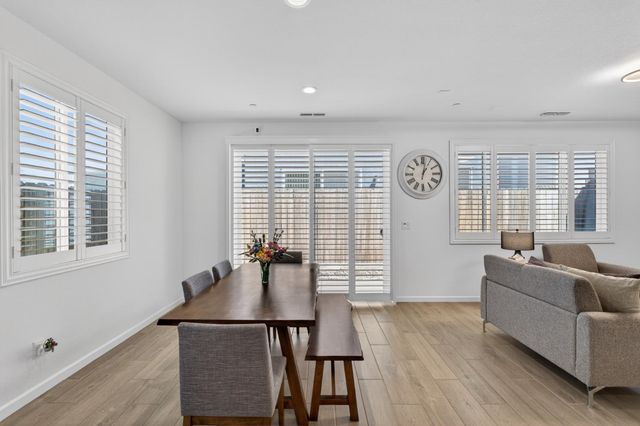 8347 Frontera, Sacramento, CA 95829