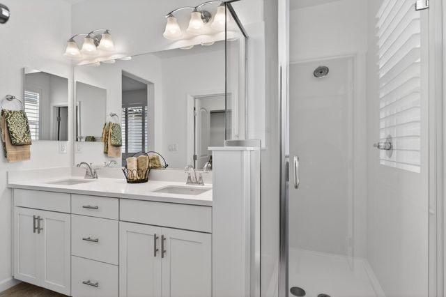 8347 Frontera, Sacramento, CA 95829