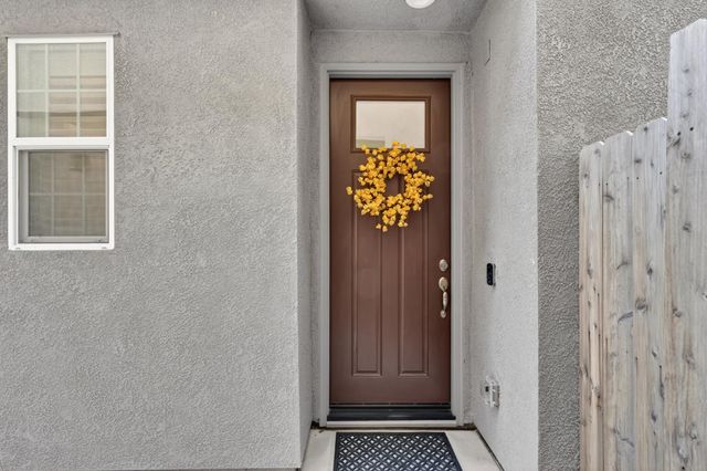 8347 Frontera, Sacramento, CA 95829