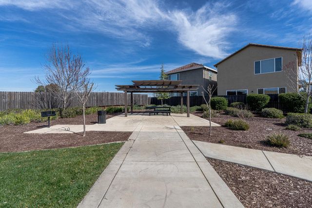 8347 Frontera, Sacramento, CA 95829