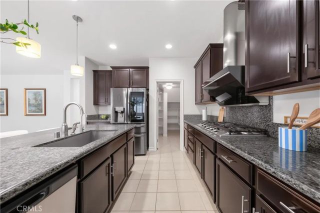 3116 Calle La Paz, Riverside, CA 92503