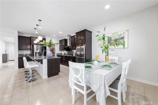 3116 Calle La Paz, Riverside, CA 92503