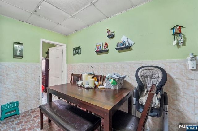 715 22nd Street, Union City, NJ 07087