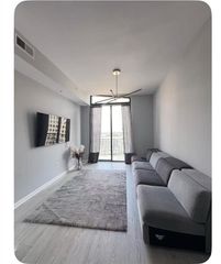 3040 Peachtree NW Road 1913, Atlanta, GA 30305