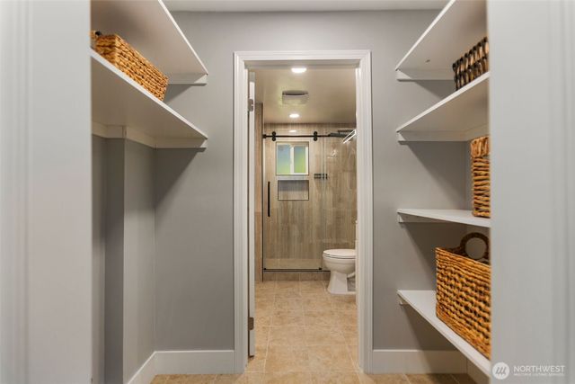 1525 218th Place NE, Sammamish, WA 98074