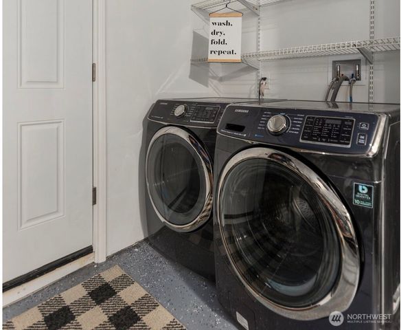 1525 218th Place NE, Sammamish, WA 98074