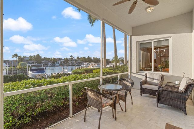 602 Oak Harbour Drive, Juno Beach, FL 33408