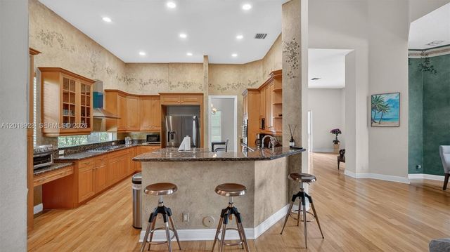 5960 NW 79th Way, Parkland, FL 33067
