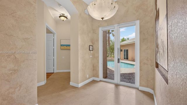 5960 NW 79th Way, Parkland, FL 33067