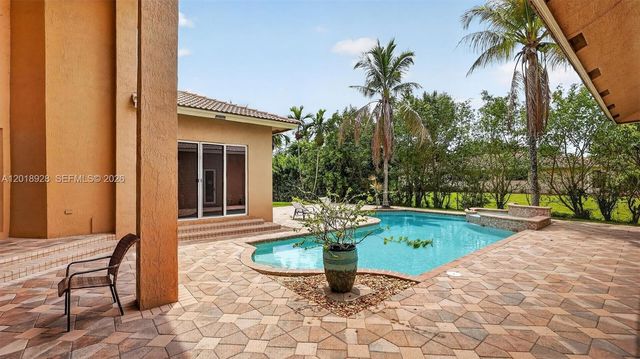 5960 NW 79th Way, Parkland, FL 33067